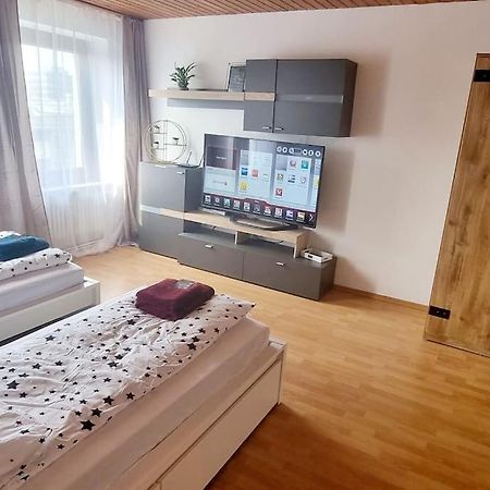 Schoene, Gemuetliche Wohnung, Voll Ausgestattet Wuppertal Exterior foto