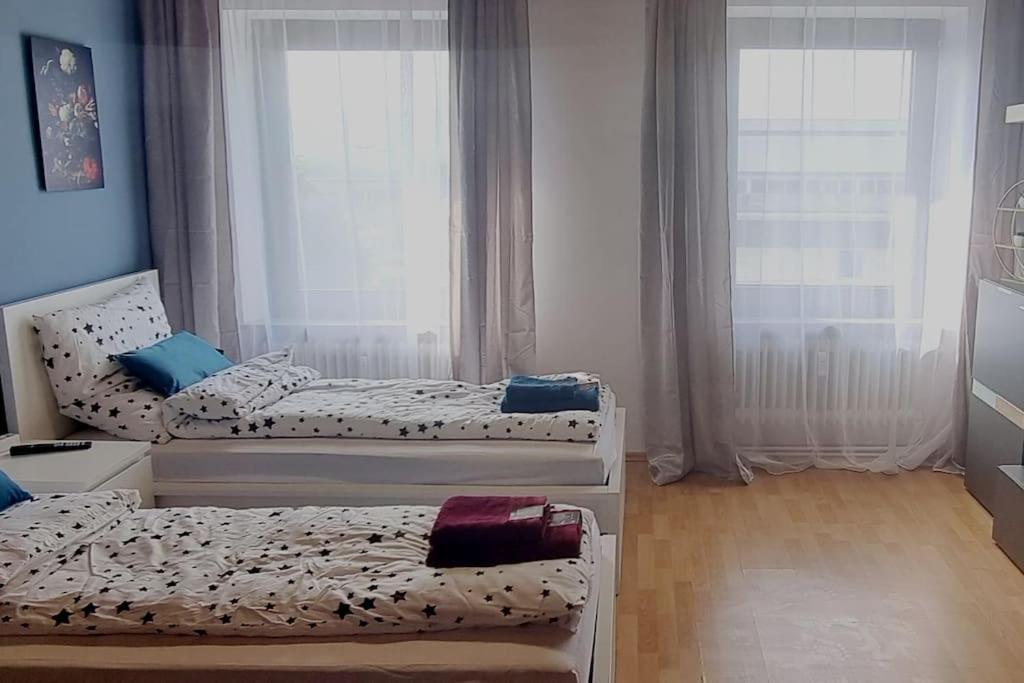 Schoene, Gemuetliche Wohnung, Voll Ausgestattet Wuppertal Exterior foto